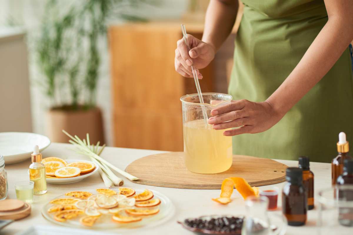 Jak mieszać bazę z aromatem? Praktyczny przewodnik po tworzeniu własnych kompozycji zapachowych